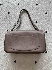 Kitlife Chanel Maxi Flap Bag Taupe Silver Hardware AS6231 32x19x10cm  - 2