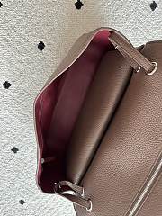 Kitlife Chanel Maxi Flap Bag Taupe Silver Hardware AS6231 32x19x10cm  - 5
