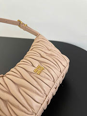 Kitlife Miu Miu Mini Matelassé Tote Bag Beige 30203B79 8x8.5x15cm  - 4