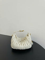 Kitlife Miu Miu Mini Matelassé Tote Bag White 30203B79 8x8.5x15cm  - 6