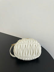 Kitlife Miu Miu Mini Matelassé Tote Bag White 30203B79 8x8.5x15cm  - 5