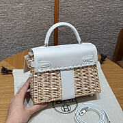 Kitlife Hermes Wicker Swift Picnic Mini Kelly Bag in Natural and White 20x18x12cm  - 3