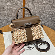 Kitlife Hermes Wicker Swift Picnic Mini Kelly Bag in Natural and Taupe 20x18x12cm  - 1