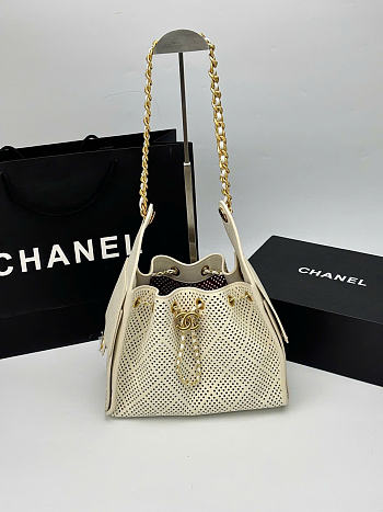 Kitlife Chanel 25C Drawstring Bucket Hobo Bag Beige Perforated Calfskin & Gold-colored Metal AS5293 30×26×14cm