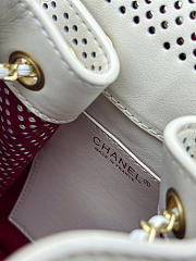 Kitlife Chanel 25C Drawstring Bucket Hobo Bag Beige Perforated Calfskin & Gold-colored Metal AS5293 30×26×14cm - 5