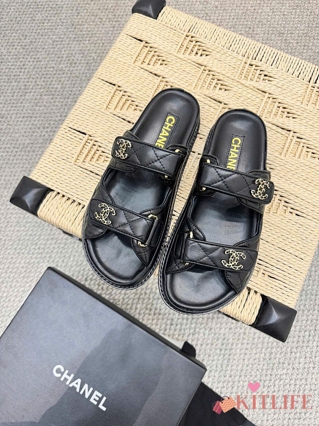 Kitlife Chanel Lambskin Quilted Velcro Dad Chain CC Slide Sandals Black - 1