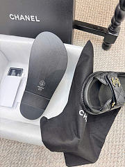 Kitlife Chanel Lambskin Quilted Velcro Dad Chain CC Slide Sandals Black - 4