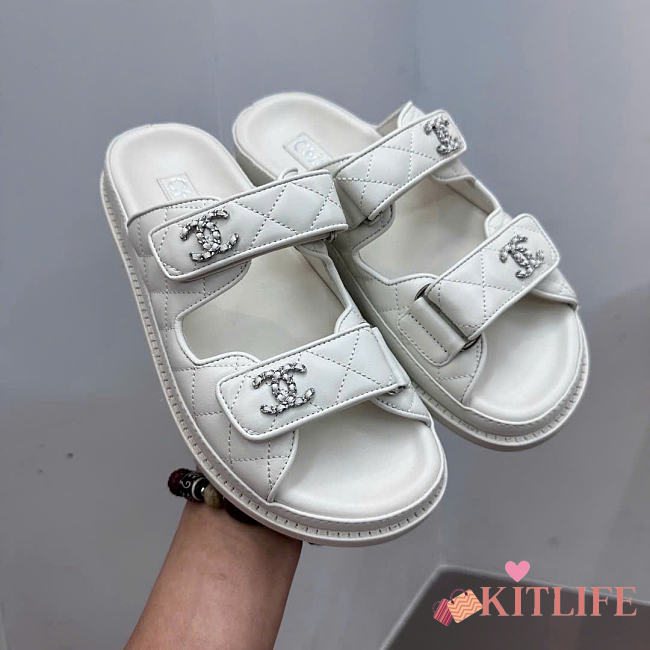 Kitlife Chanel Lambskin Quilted Velcro Dad Chain CC Slide Sandals White - 1