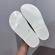 Kitlife Chanel Lambskin Quilted Velcro Dad Chain CC Slide Sandals White - 6