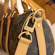Kitlife Louis Vuitton Keepall Bandoulière 25 Yellow Monogram Grid Canvas M29296 25x15x11cm - 3