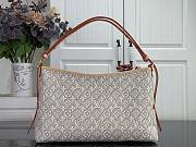 Kitlife Louis Vuitton Carryall East-West Bag Beige M2A136 36x19x10cm  - 3