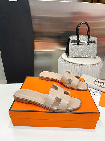 Kitlife Hermes Oran Sandal Beige Nomade