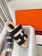 Kitlife Hermes Chypre Shearling Sandals Black Leather - 5