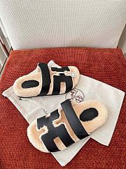 Kitlife Hermes Chypre Shearling Sandals Black Leather - 3