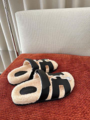 Kitlife Hermes Chypre Shearling Sandals Black Leather - 2