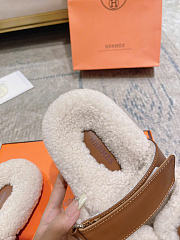 Kitlife Hermes Chypre Shearling Sandals Brown Leather - 6
