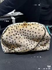 Kitlife Chanel Clutch With Chain Beige & Black Sheepskin AP5251 27x7.5x12cm - 4