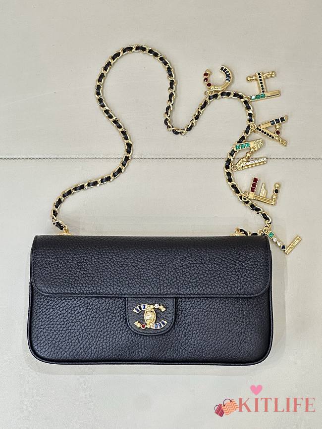 Kitlife Chanel 26A Métiers d'Art Flap Bag Black 22.5x12x4cm - 1