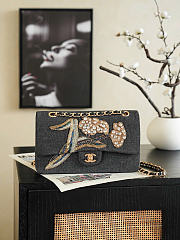 Kitlife Chanel Métiers 26S Black Denim Tube Beaded Embroidery Bag 15.5x25.5x6.5cm - 1