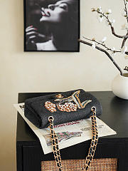 Kitlife Chanel Métiers 26S Black Denim Tube Beaded Embroidery Bag 15.5x25.5x6.5cm - 4