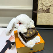 Kitlife Louis Vuitton Bunny Doll Earphone Bag Charm White M03230 - 3