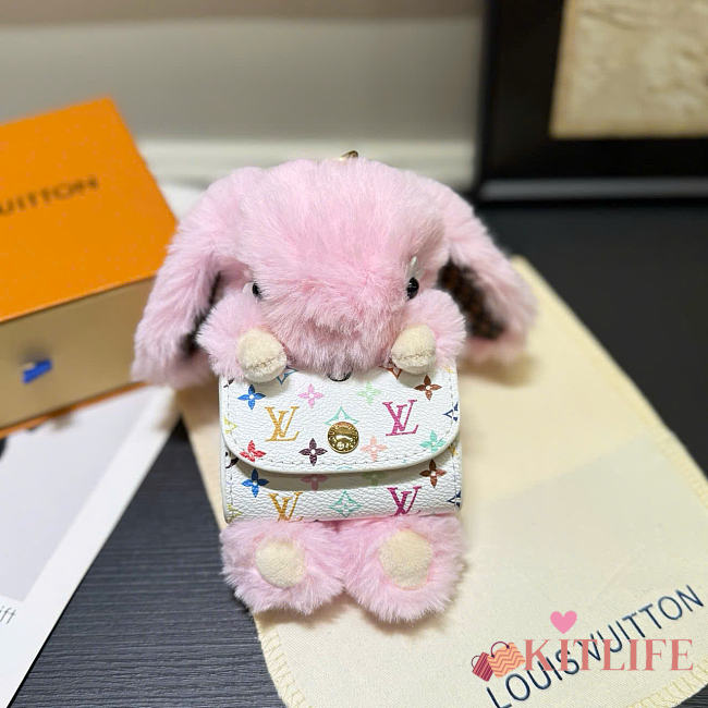 Kitlife Louis Vuitton Bunny Doll Earphone Bag Charm Pink M03230 - 1