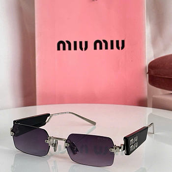 Kitlife Miu Miu Sunglasses SMUA61