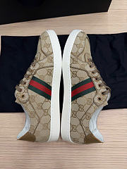 Kitlife Gucci Stretch Low-Top Sneakers Beige  - 2