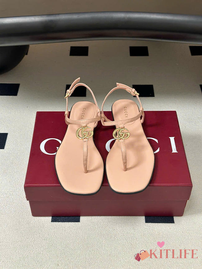 Kitlife Gucci GG Marmont Leather Thong Sandals Light Pink - 1