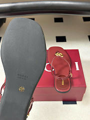 Kitlife Gucci GG Marmont Leather Thong Sandals Burgundy - 5