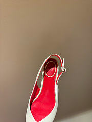 Kitlife Valentino Garavani Leather Heartip Slingback Pumps 35mm White & Red  - 5