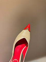 Kitlife Valentino Garavani Leather Heartip Slingback Pumps 35mm Beige & Red - 4