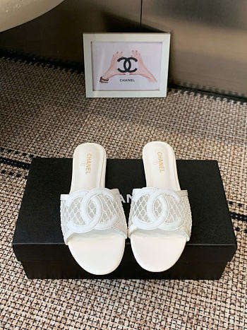 Kitlife Chanel CC Logo Mesh Slippers White