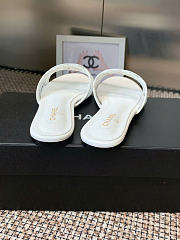 Kitlife Chanel CC Logo Mesh Slippers White - 6