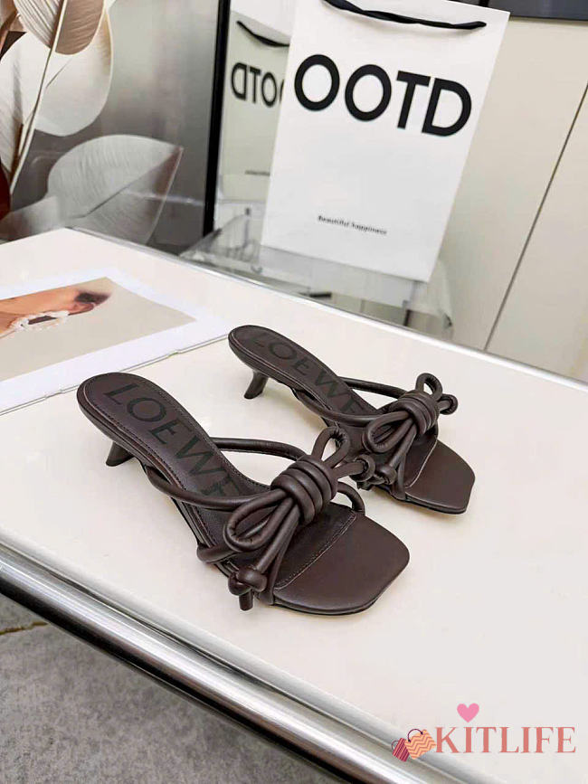 Kitlife Loewe Flamenco Knot Sandal In Dark Brown Lambskin  - 1