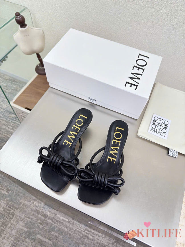 Kitlife Loewe Flamenco Knot Sandal In Black Lambskin - 1