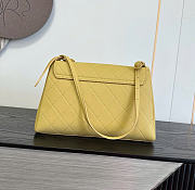 Kitlife Chanel 26K Handbag Yellow Calfskin 32×20×10cm - 6