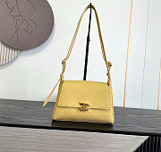 Kitlife Chanel 26K Handbag Yellow Calfskin 22.5×14×8cm - 1