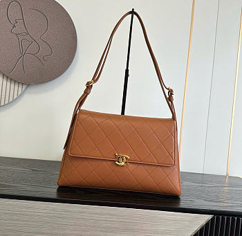 Kitlife Chanel 26K Handbag Brown Calfskin 32×20×10cm 