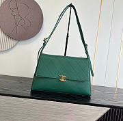 Kitlife Chanel 26K Handbag Green Calfskin 32×20×10cm  - 1