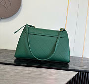 Kitlife Chanel 26K Handbag Green Calfskin 32×20×10cm  - 5