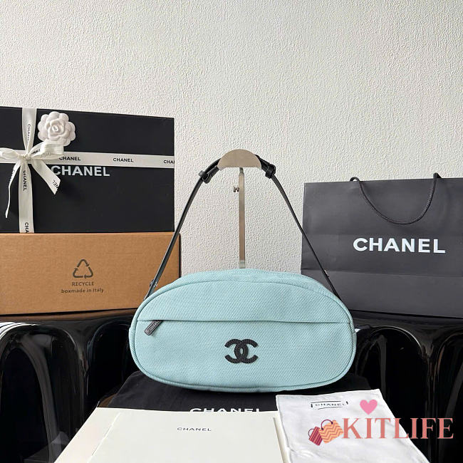 Kitlife Chanel 26M Coco Beach Rugby Shoulder Bag Blue 30x10x14cm - 1