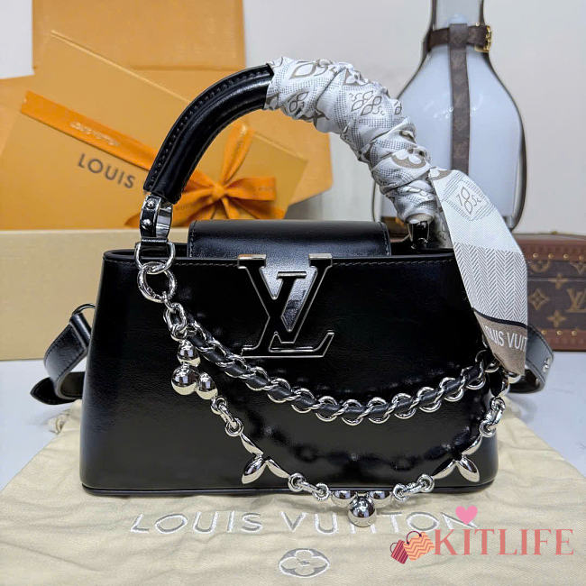 Kitlife Louis Vuitton Capucines East-West BB Bag Black M25492 26.5x8x14cm - 1