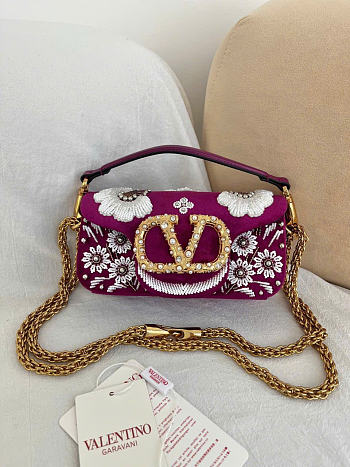 Kitlife Valentino Garavani Loco Small Velvet Floral Embroidered Shoulder Bag 20x11x5cm
