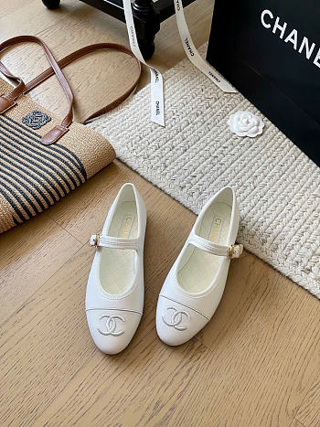 Kitlife Chanel Mary Janes Lambskin White Shoes