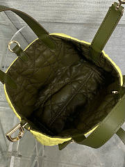 Kitlife Dior Small Toujours Reversible Handbag Yellow & Green 23x15x15cm - 5