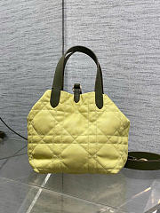Kitlife Dior Small Toujours Reversible Handbag Yellow & Green 23x15x15cm - 4