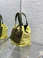 Kitlife Dior Small Toujours Reversible Handbag Yellow & Green 23x15x15cm - 2