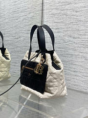 Kitlife Dior Small Toujours Reversible Handbag White & Black 23x15x15cm  - 2
