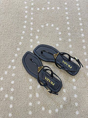 Kitlife Prada Black Patent Leather Thong Sandals - 2